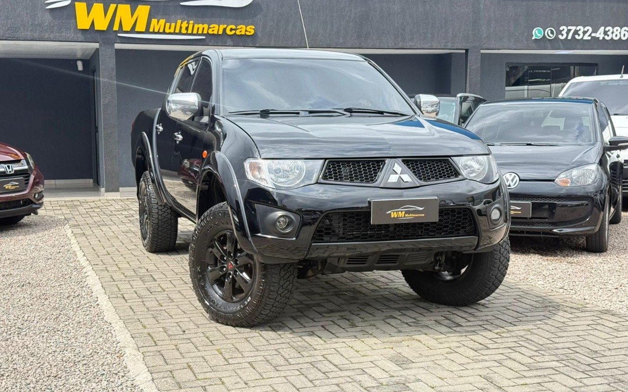 imagem de Triton HPE 3.2 CD TB Int.Diesel Aut